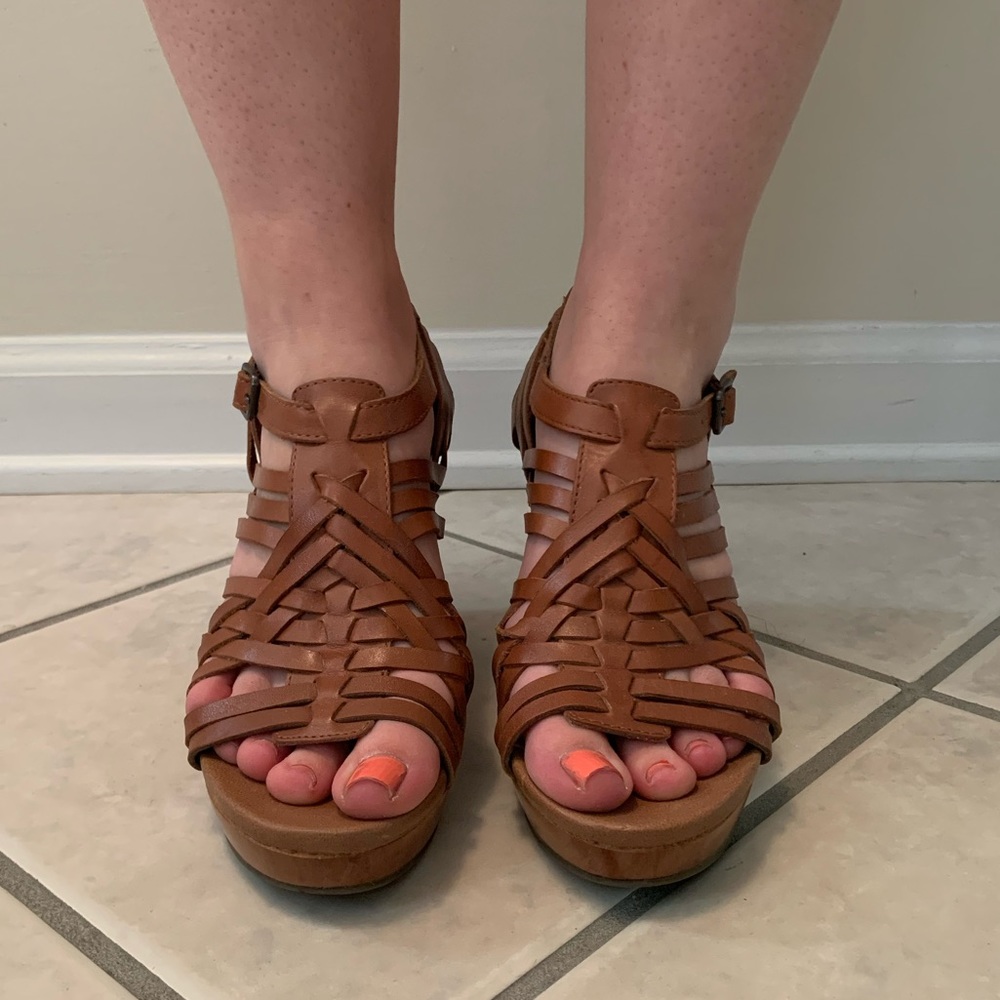 ✨ Dr. Scholl’s wedges